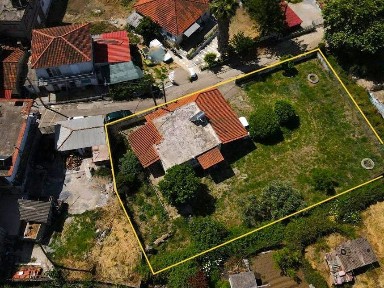 Μονοκατοικία, 50τ. μ.