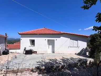 Μονοκατοικία, 83τ. μ.