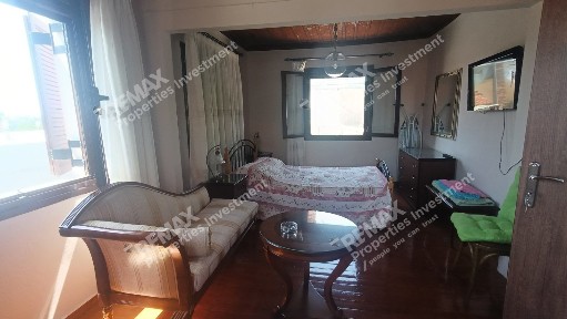 Μονοκατοικία, 70τ. μ.