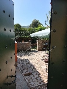 Μονοκατοικία, 72τ. μ.