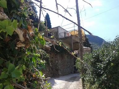 Μονοκατοικία, 74τ. μ.