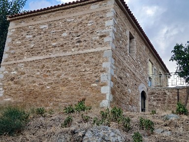 Μονοκατοικία, 170τ. μ.