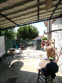 Μονοκατοικία, 61τ. μ.