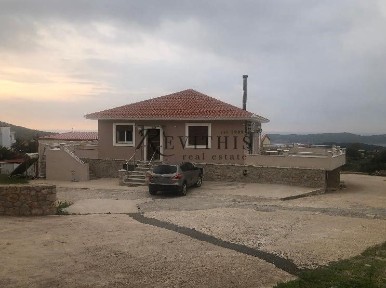 Μονοκατοικία, 100τ. μ.