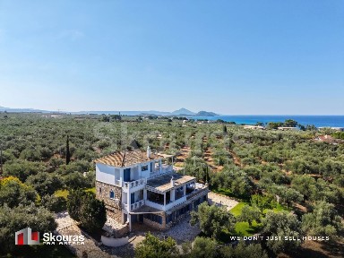 Μονοκατοικία, 180τ. μ.