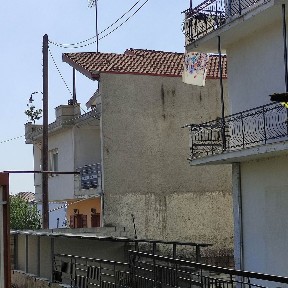 Μανιάκοι, Αγία Τριάδα (Ν. Καστοριάς)