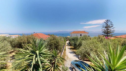 Μονοκατοικία, 200τ. μ.