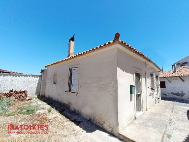 Μονοκατοικία, 79τ. μ.