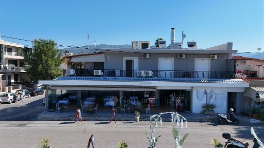 Κτίριο, 304τ. μ.