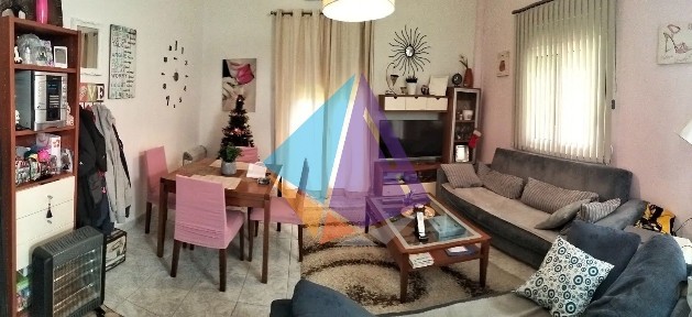 Μονοκατοικία, 76τ. μ.