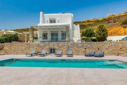 Πάρος (Κυκλάδες), Πάρος, Υστέρνι