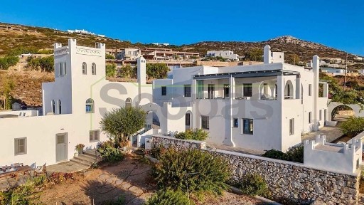 Σαρακίνικο, Πάρος (Κυκλάδες), Πάρος