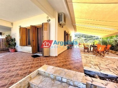 Πευκάλι, Σολύγεια (Κορινθία), Σολυγεία