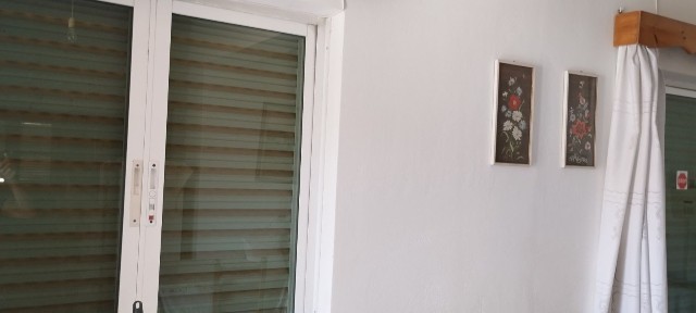 Μονοκατοικία, 60τ. μ.