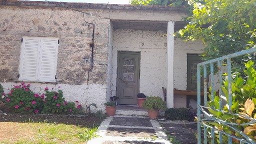 Μονοκατοικία, 106τ. μ.