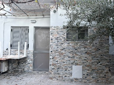 Μονοκατοικία, 100τ. μ.