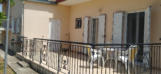 Κέντρο, Μελιγαλά (Μεσσηνία), Υπουργού Μπούτου Ιωάν. Περ., Μελιγαλάς 24002