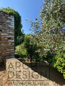 Μονοκατοικία, 112τ. μ.