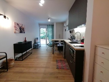 Studio / Γκαρσονιέρα, 35τ. μ.