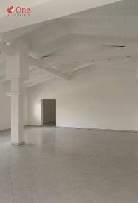 Διαμέρισμα, 230τ. μ.