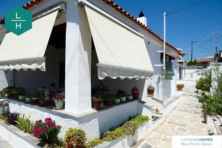 Μονοκατοικία, 80τ. μ.