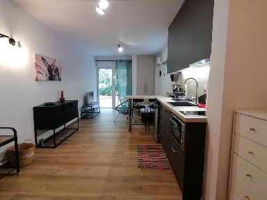 Studio / Γκαρσονιέρα, 35τ. μ.