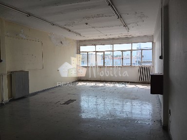 Γραφείο, 800τ. μ.