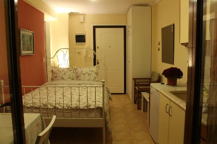 Studio / Γκαρσονιέρα, 28τ. μ.