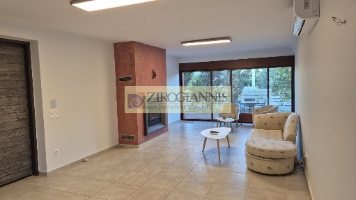 Μονοκατοικία, 220τ. μ.
