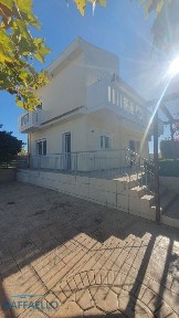 Κοκκώνι, Βέλο (Κορινθία)