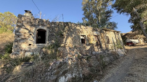 Μονοκατοικία, 76τ. μ.