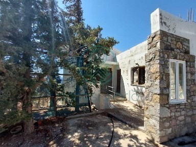 Μονοκατοικία, 235τ. μ.