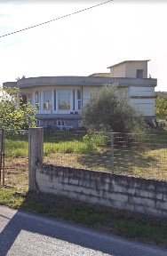 Κτίριο, 600τ. μ.
