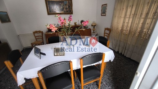 Μονοκατοικία, 93τ. μ.
