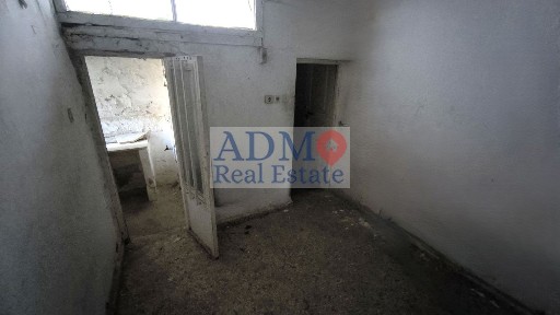 Μονοκατοικία, 75τ. μ.