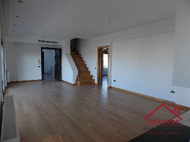 Γκολφ, Γλυφάδα (Αθήνα - Νότια Προάστια), Δημοκρατίας 14, 166 75, Γλυφάδα
