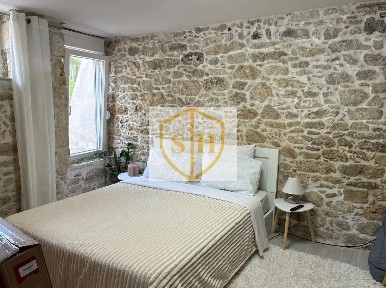 Επάνω Αρχάνες, Αρχάνες (Ν. Ηρακλείου), Πλ. Ελ. Βενιζέλου 5, Επάνω Αρχάνες 701 00, Ελλάδα