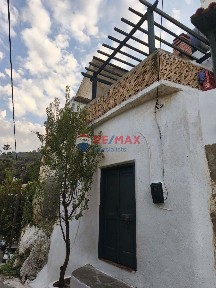 Μονοκατοικία, 80τ. μ.