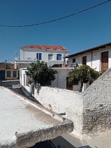 Μονοκατοικία, 110τ. μ.