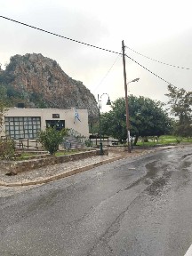 Μονοκατοικία, 60τ. μ.