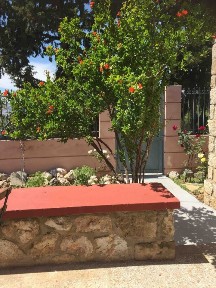Μονοκατοικία, 80τ. μ.