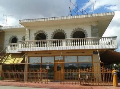 Άγιοι Θεόδωροι, Θήβα (Βοιωτία), Δημοκρατίας 1, Θήβα 32200