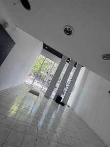 Κατάστημα, 145τ. μ.