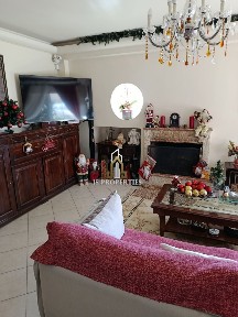 Αγία Σοφία - Μανιάτικα, Ταμπούρια - Αγία Σοφία (Πειραιάς), Μπουρμάχη 14, Πειραιάς 18543