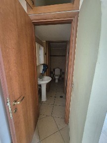 Κατάστημα, 94τ. μ.