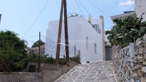 Κώστος, Πάρος (Κυκλάδες), Κώστος 84400