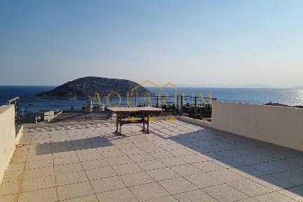 Μονοκατοικία, 290τ. μ.