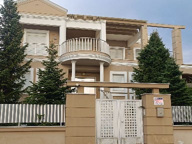 Βίλα, 540τ. μ.