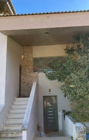 Κτίριο, 492τ. μ.