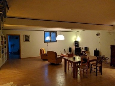 Μονοκατοικία, 360τ. μ.